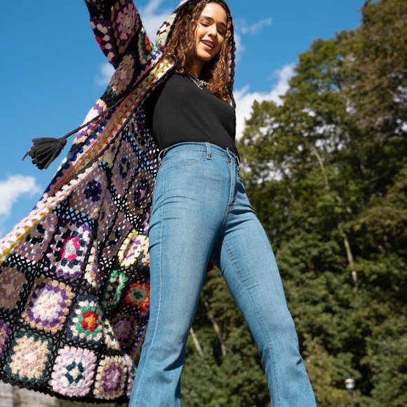 Saachi NWT Hooded Granny Square Crochet Kimono in Black - Picture 1 of 7